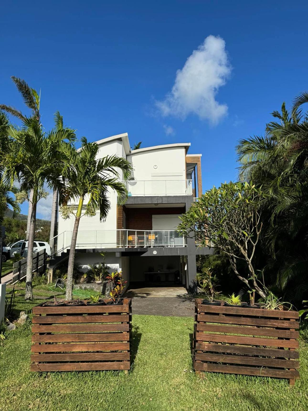 Grande Villa Au Calme - Vue Exceptionnelle - Climatisation - Piscine Sel Chauffee - Jardin Tropical Vincendo Exterior foto