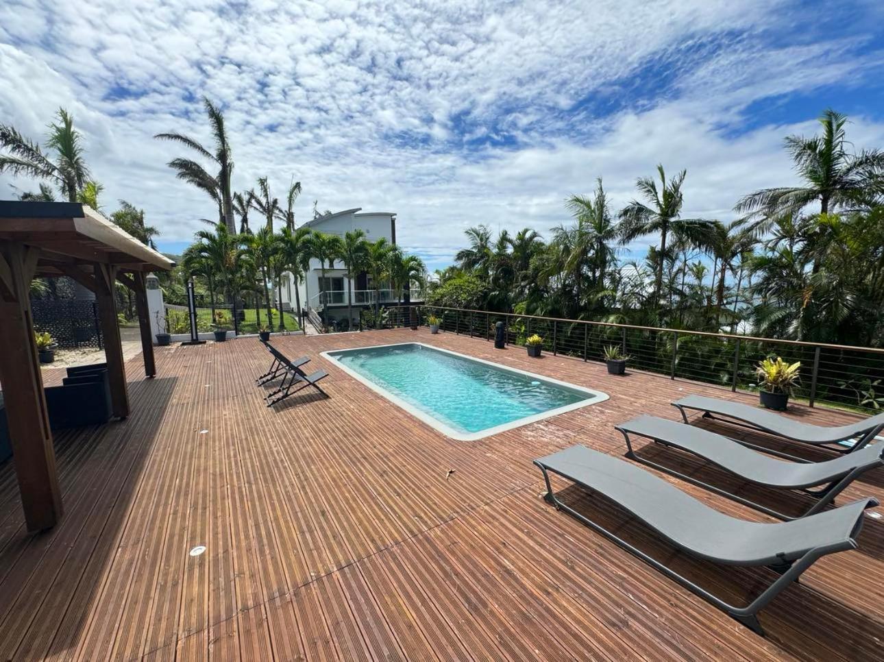 Grande Villa Au Calme - Vue Exceptionnelle - Climatisation - Piscine Sel Chauffee - Jardin Tropical Vincendo Exterior foto